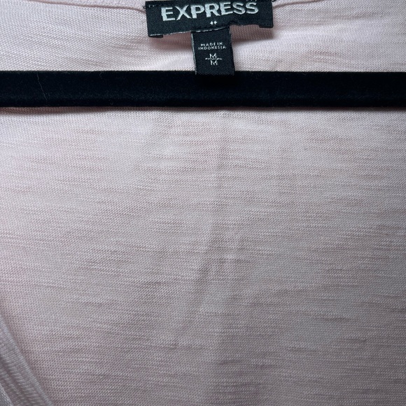 Express Women's Pink V-Neck Tie-Front Top - Picture 9 of 10